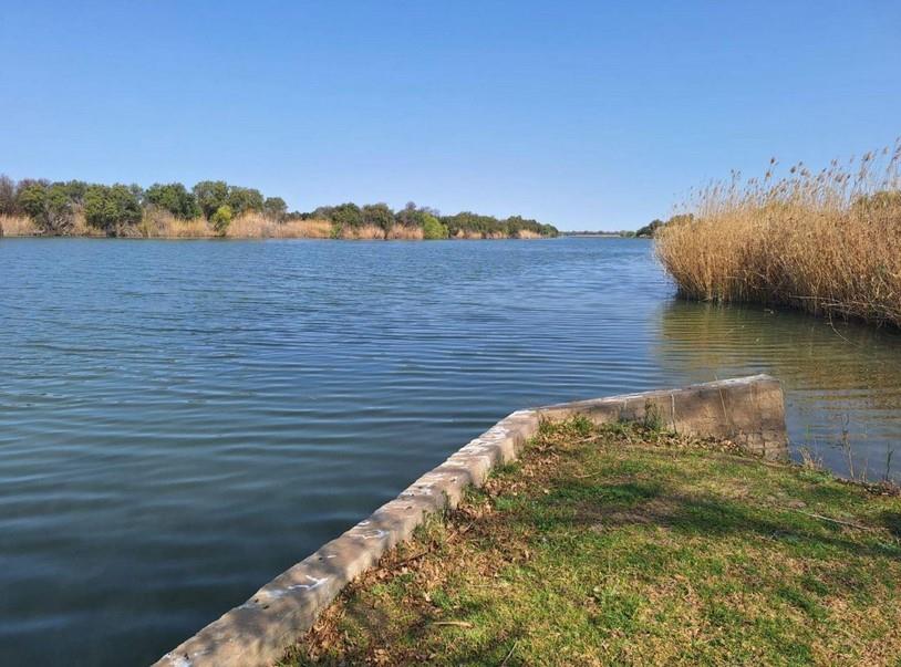 4 Bedroom Property for Sale in Douglas Rural Northern Cape